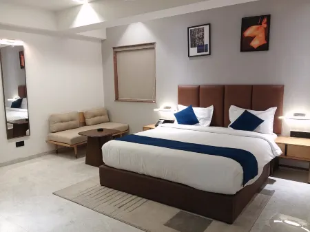 Lords Eco Inn Jamnagar City Center