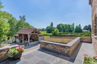Spacious characteristic house quietly located near Tongeren center.