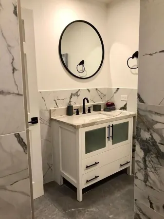 FULLY BEACHFRONT CONDO WITH AMAZING OCEAN VIEWS