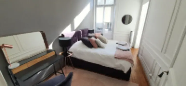 L'Ecu: a welcoming Haussmannian!