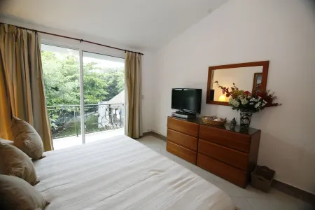 Vacation with All the Comforts of Home. Your Best Holiday Yet!