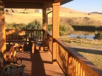 Ennis, MT  Vacation Home near Yellowstone and Fly Fishing on the Madison River Hotels near Norris Hot Springs