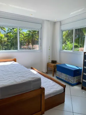 Casa Alto Padrão pé na Areia Hotels in Praia do Lazaro