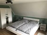 Holiday on the "Eulenhof" directly on the Este in the old country Hotel a Jork