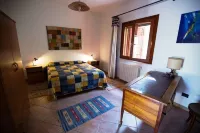 Villa Noemi seaview and beautiful garden... Unforgettable holiday!