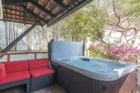 Stunning Designer Villa -   Panoramic Ocean Views- As Seen on HGTV