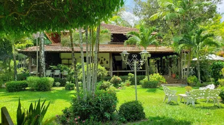 House for Rent for the Season in Alter do Chão - 3 suites