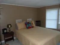 Almost Paradise- Lake Area Rental 1/4 Mile To The Lake And Boat Ramp! Hotels in Trigg County