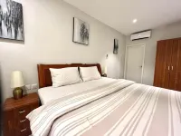 FOREST VIEW LUXURY APARTMENT 3MINS WORK TO BEACH, WIFI Hotels in 