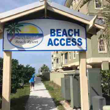 Beach Condo With Game Room! Steps From Indian Shores Beach, Pool. 2bd, sleep 6. Hotel Exterior