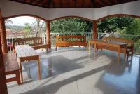 A Country House That Offers Tranquility and Comfort to Your Family.