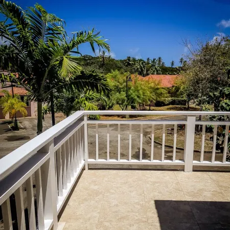 La Coterie Villa -Charming 3-bedroom villa with WiFi, AC in enjoyable Lowlands