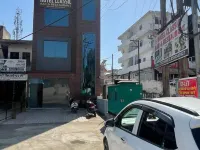 Hotel Classic Bar & Restaurant Hotels in Baddi