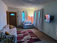 3-bedroom private house for your stay in lovely Rocky Ford, Colorado - 2-Star