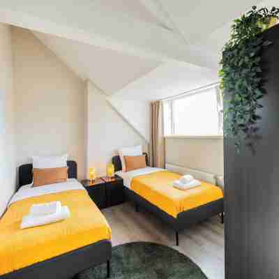 Alphabet Apartments - Zwart Janstraat 43 Rooms