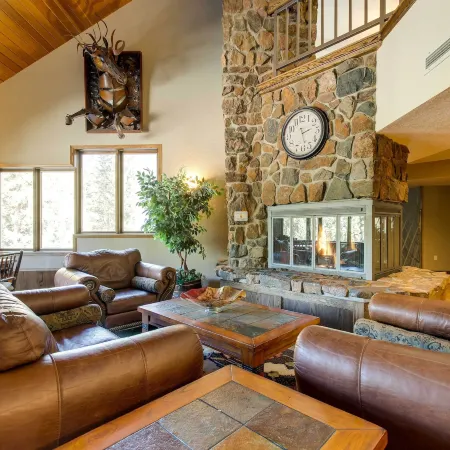 Winter Park Ski-in/Ski-Out Condo w/ Mountain Views