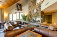 Winter Park Ski-in/Ski-Out Condo w/ Mountain Views - balcony