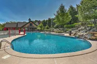 Mountain Creek Resort Home - Hot Tub & Pool Access - Pools
