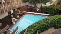 Adobe Inn - piscina