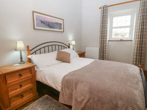 Ty Gwenyn Hotels in Llanbadrig