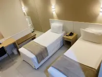 Hotel Thomasi Express