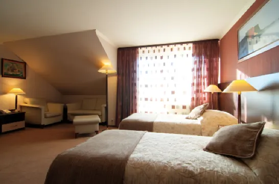 柯爾莫藍健康水療酒店