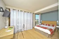 Logis Hôtels - le Belvédère - Hôtel 2 étoiles et Restaurant