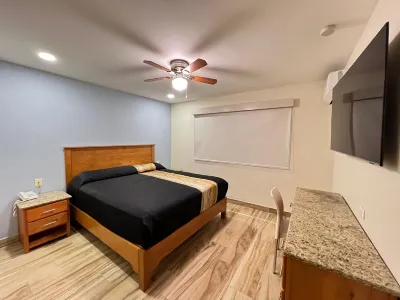 Hotel Catalina Hotels in der Nähe von Los Arcos Playas de Tijuana