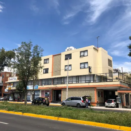Hotel Suites Puebla
