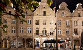 Grand Place Hôtel "Boutique et Appart'hôtel"