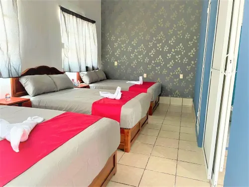 Hotel la Intimidad فنادق في Alvarado