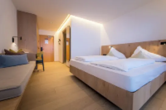 크론플라츠-리조트 호텔 크리스탈