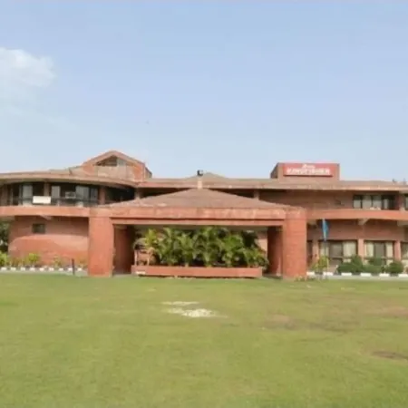 Kingfisher Tourist Resort