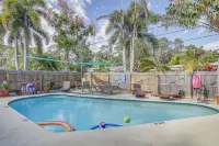 Largo Family Oasis Private Pool and Hot Tub! - piscina