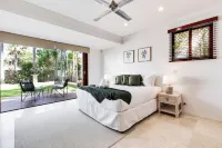 Luxurious, Tropical Haven, Mooloolaba- Moonda5