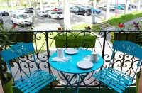 Contact Hôtel les Platanes Villeneuve Sur Lot Centre Hotel a Monflanquin