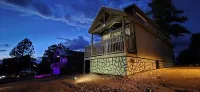 The Canyon Motel & RV Park