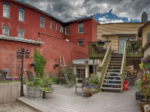 Country Encounters Accommodations Hotels in Crowsnest Pass