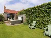 Lovesome Cottage Hotels in Northallerton