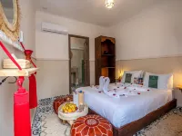 Riad Fleur de Sable Hotels near Marrakech Menara Airport