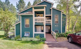 New Meadows Mountain Retreat w/ Fireplace & Patio!
