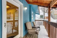Waterfront Apt, Walk to Town and Coastal Trail! - Apartments