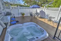 Carpinteria Apt w/ Hot Tub - 10 Min Walk to Beach!