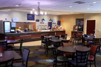 Holiday Inn Express & Suites PITTSBURGH WEST - GREEN TREE by IHG - Bữa sáng