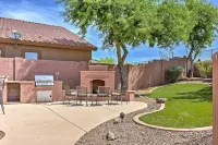 North Phoenix Home w/ Pool: Hike, Swim & Shop! - 3 tähden