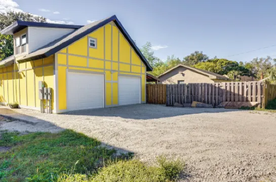 Winter Haven Apt 1 Mi to Polk State College!