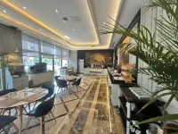 Four Points Flex by Sheraton Antalya Lara فنادق في مراد پاشا