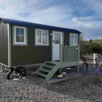 Foresterseat Glamping Hotel Exterior