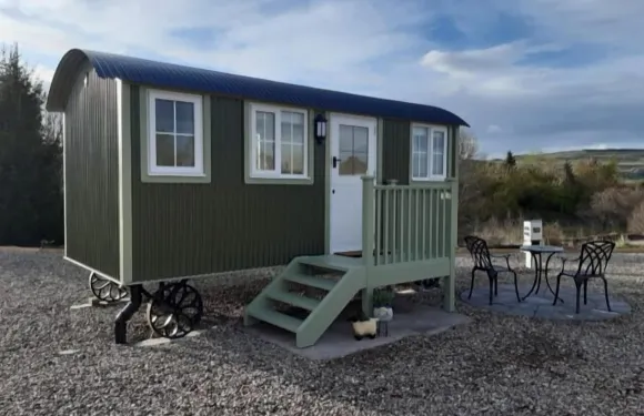 森林座位野營地