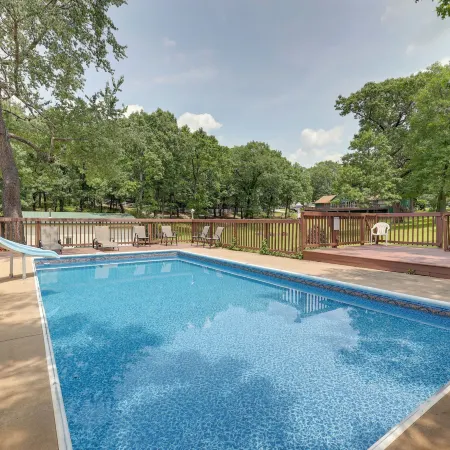Large Lakefront Home | Pool, Hot Tub & Boat Dock
